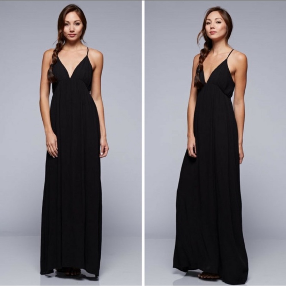 Black strapped backless maxi dress